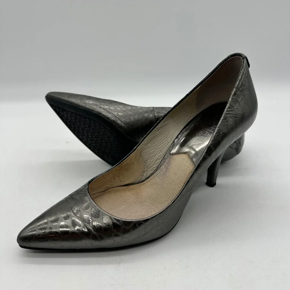Michael Michael Kors Women 6M Pewter Metallic Croc Embossed Pointed Toe‎ Pumps